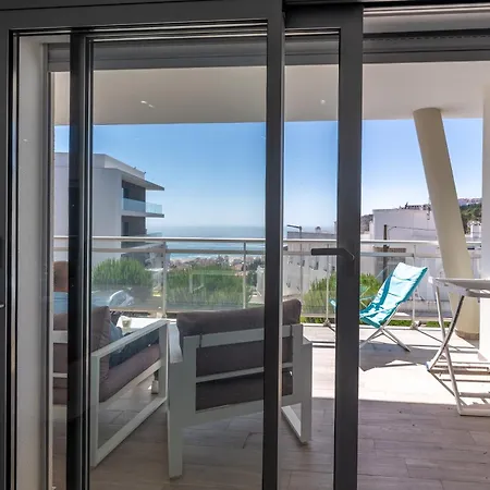 T2 Azure Coast * نازاريه